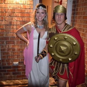 Meet your Posher, Lacy